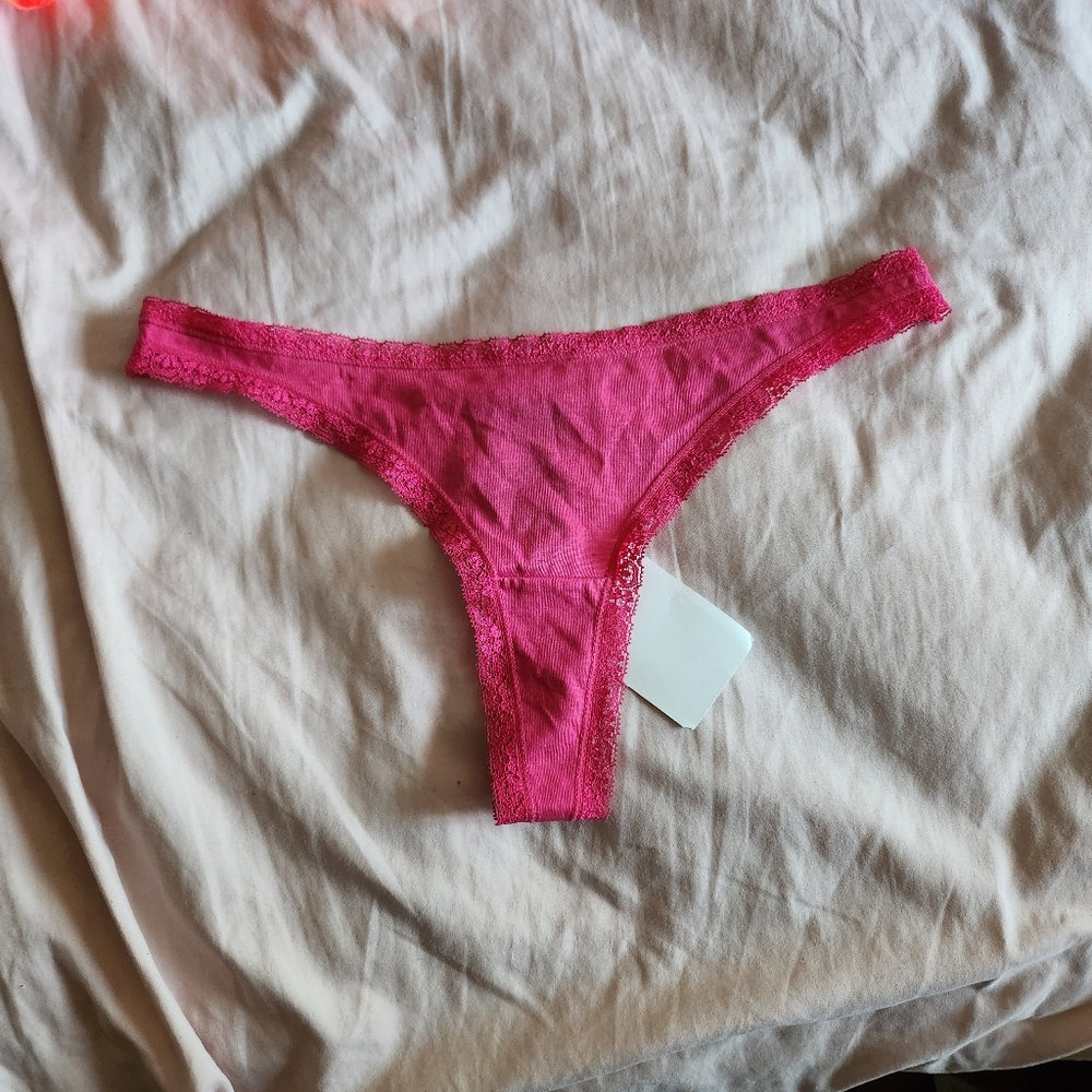 H&M Thong New